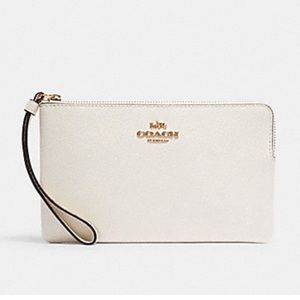 Coach zip wristlet NWT
